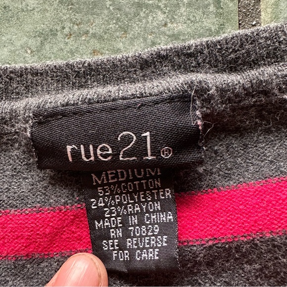 VTG Y2K Alt Pink Striped Fitted Cardigan Blouse Top - Picture 3 of 5